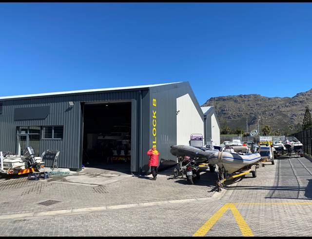 444M² WAREHOUSE TO LET IN TOKAI